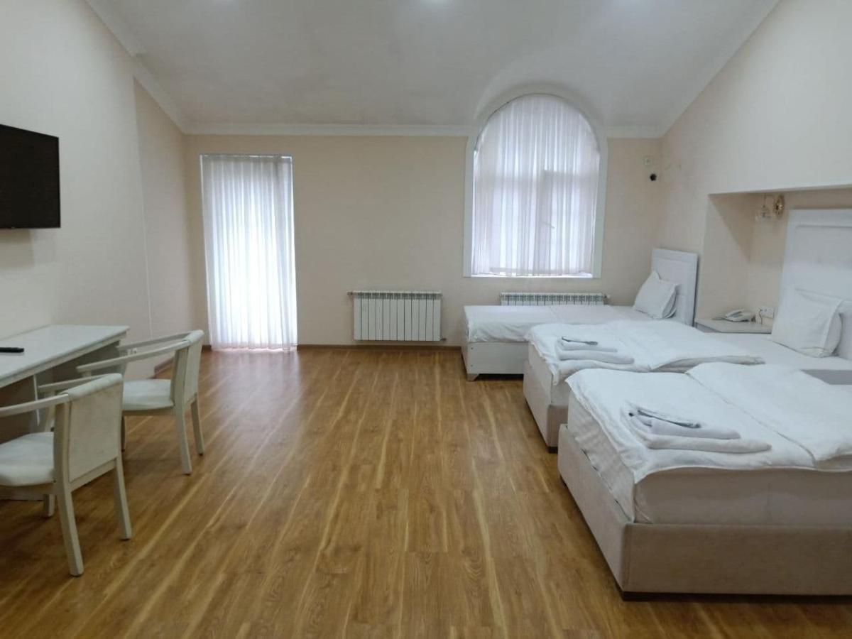 Queens 2 Hotel Taszkent Zewnętrze zdjęcie