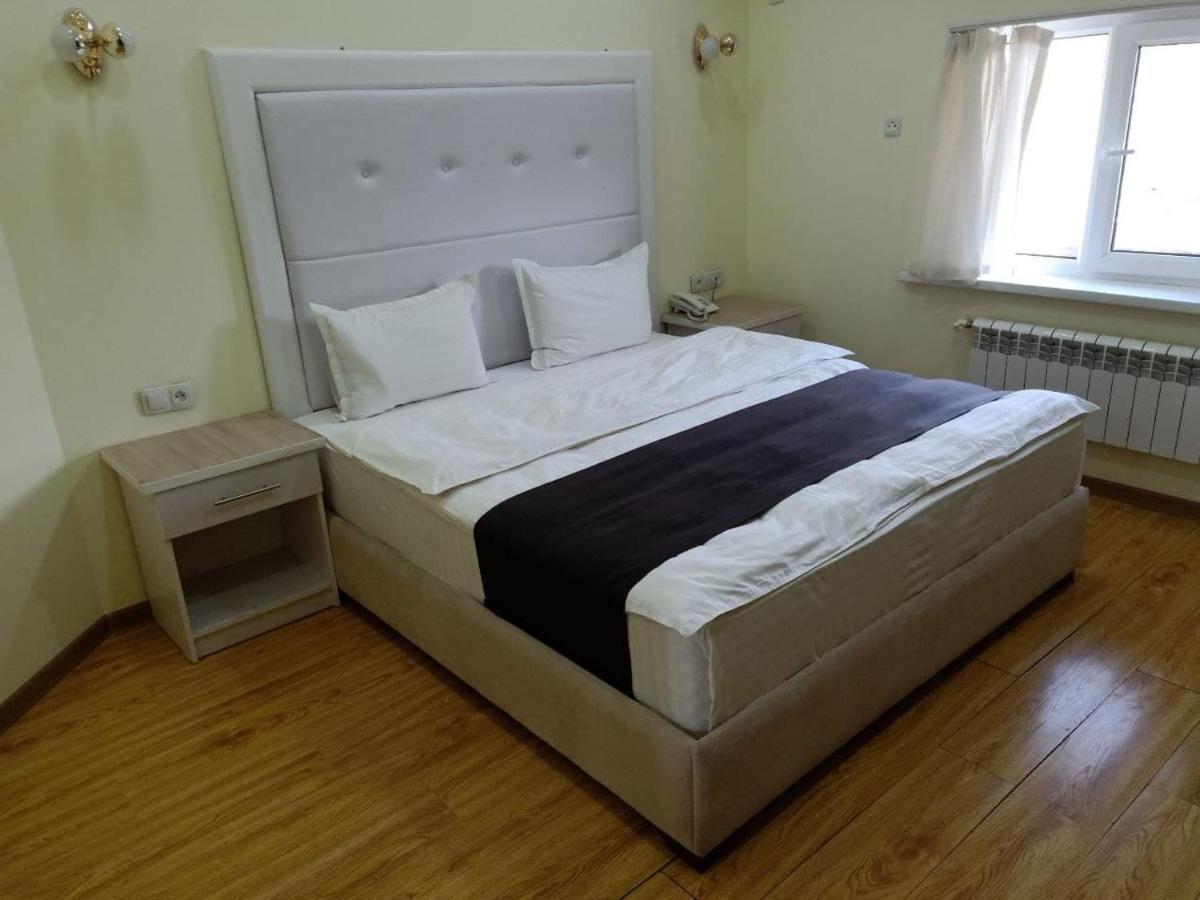 Queens 2 Hotel Taszkent Zewnętrze zdjęcie