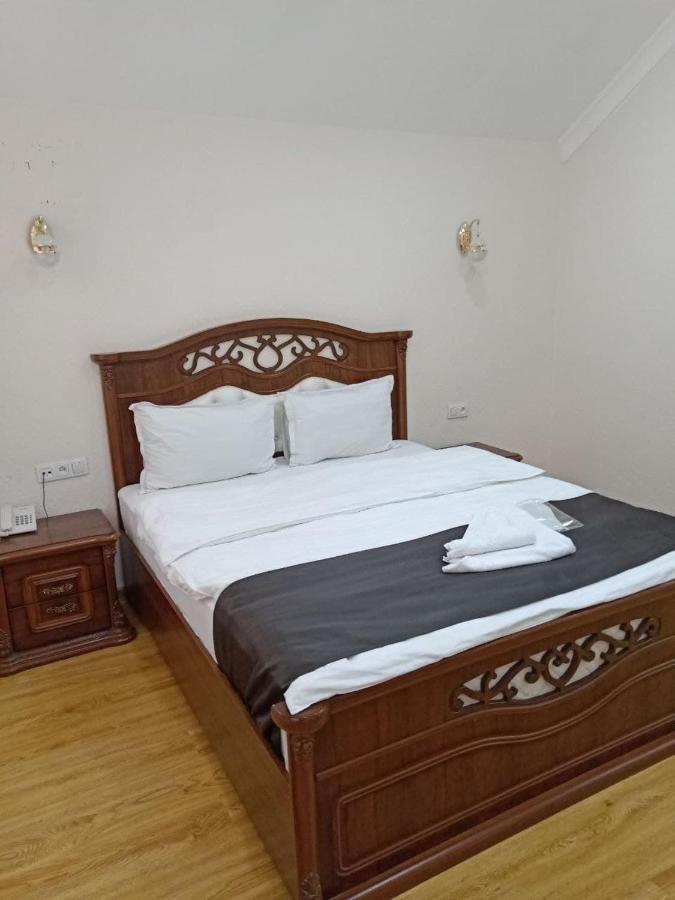 Queens 2 Hotel Taszkent Zewnętrze zdjęcie