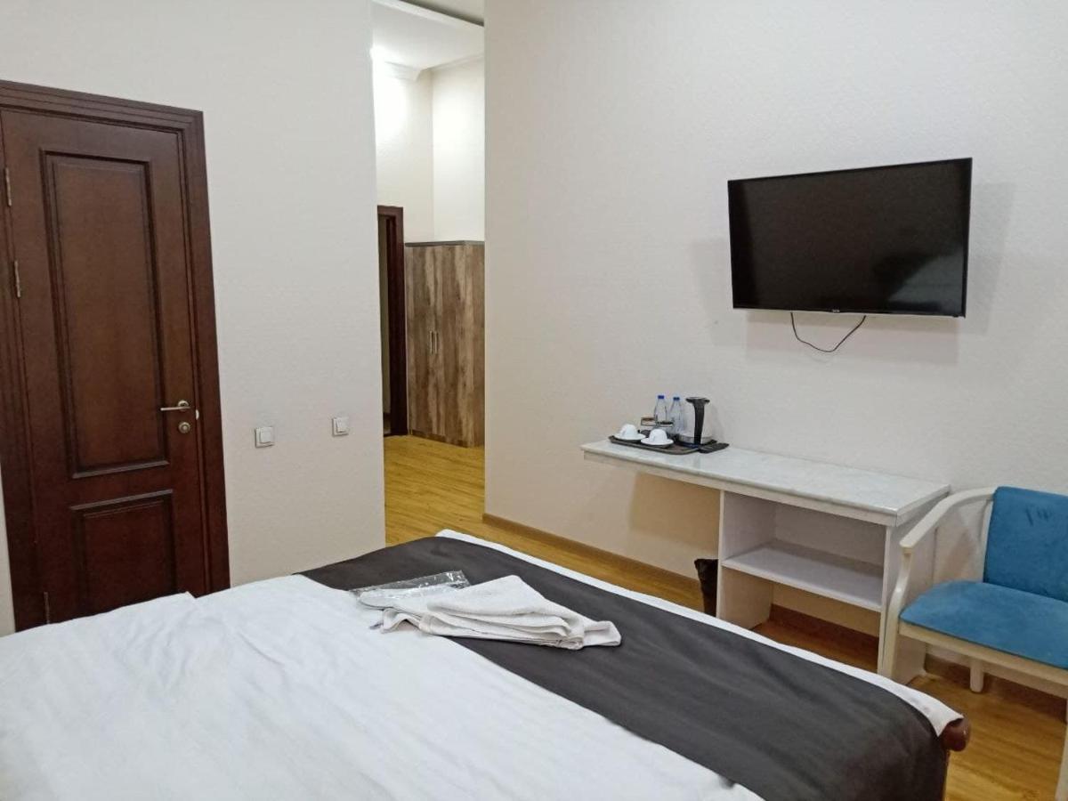 Queens 2 Hotel Taszkent Zewnętrze zdjęcie