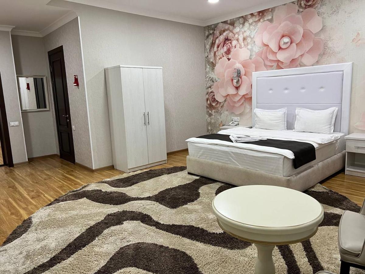 Queens 2 Hotel Taszkent Zewnętrze zdjęcie