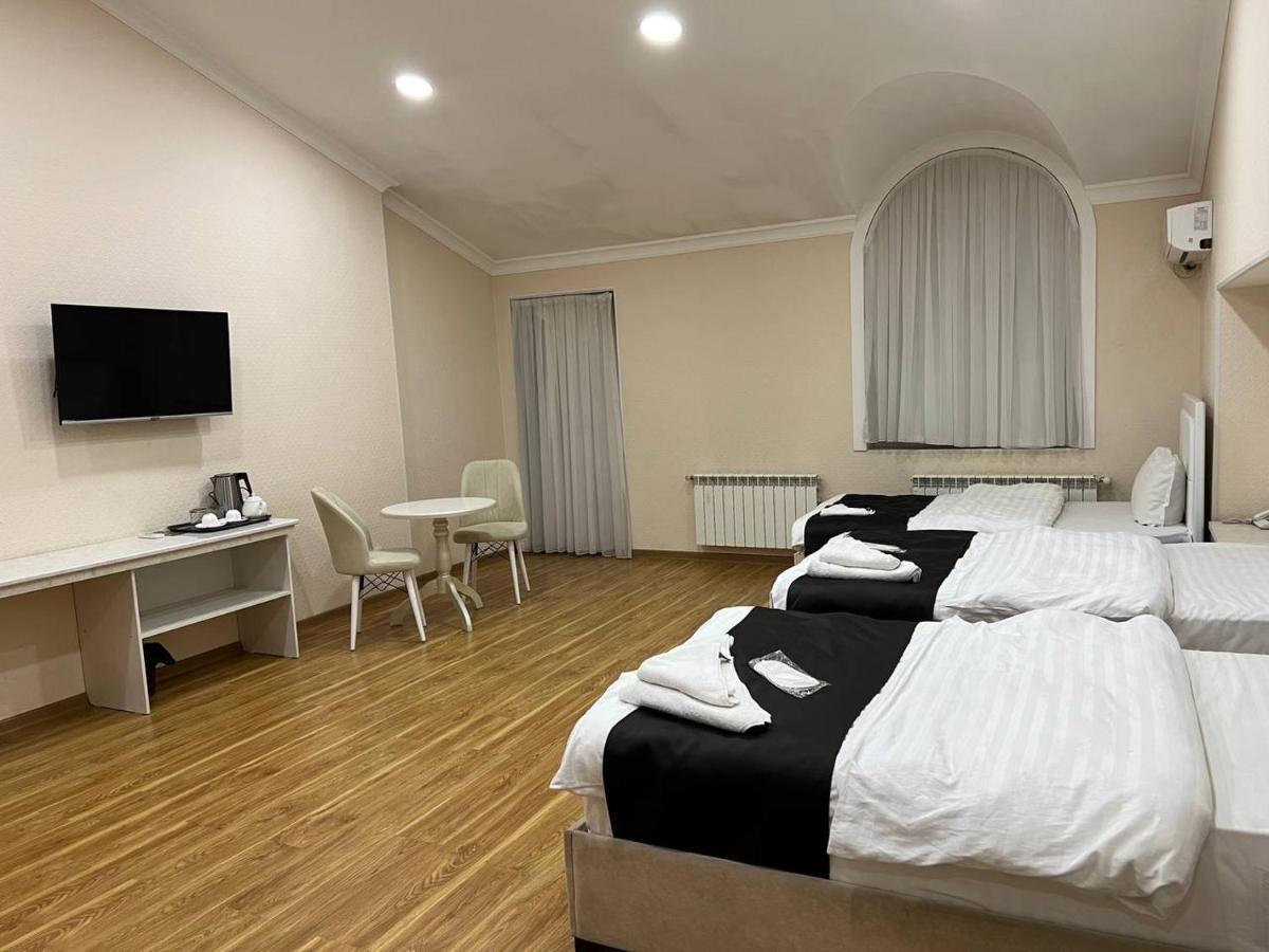 Queens 2 Hotel Taszkent Zewnętrze zdjęcie