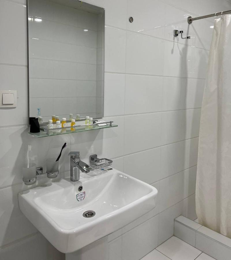 Queens 2 Hotel Taszkent Zewnętrze zdjęcie